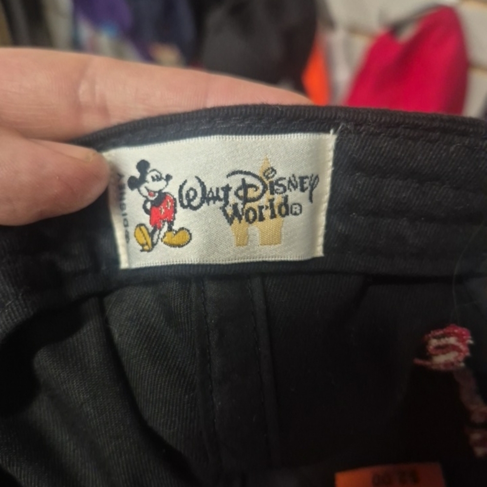 Disney Black Cap with Mickey Mouse - Picture 2 of 2